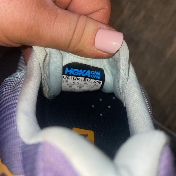 Hoka One One HOKA Rincon 3 running shoes size 8 B - Picture 8 of 9